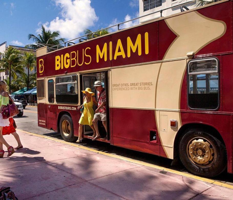 Miami On A Budget - Free Dinner -Coffee - Tea - Every Day-Female Only Dorms - Men Only Dorms - Under New Management Luaran gambar